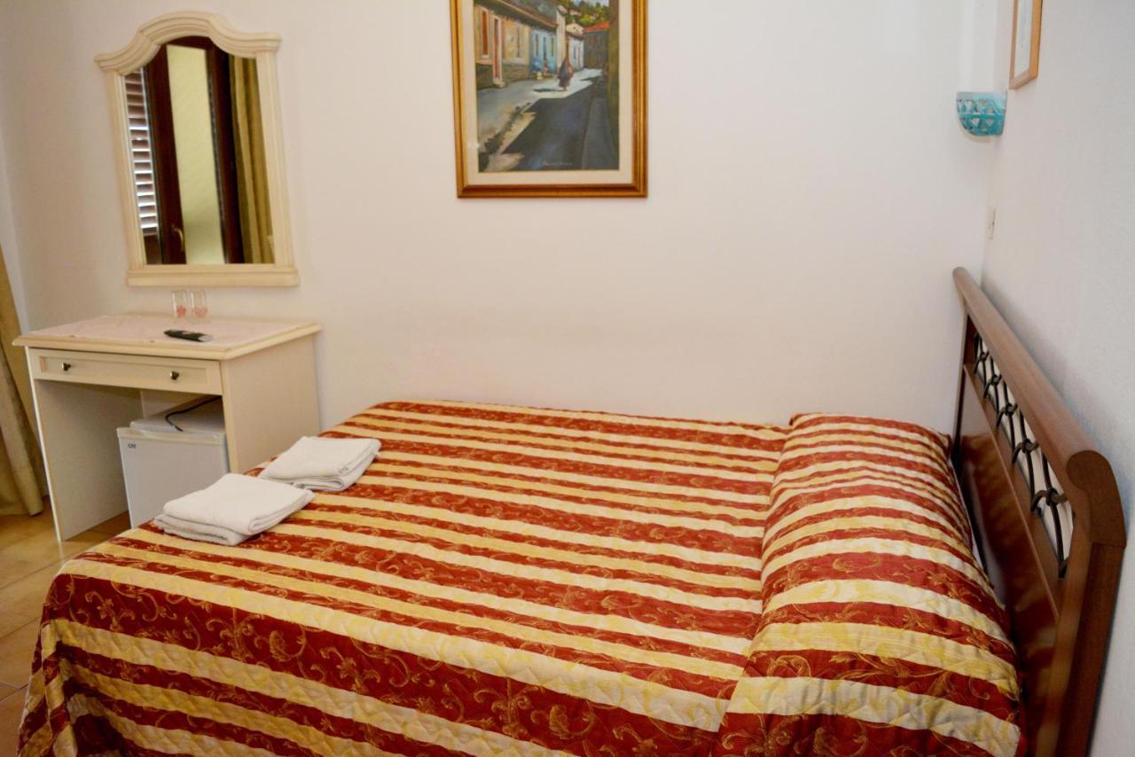 Scano Comfort Inn Santa Teresa Gallura Dış mekan fotoğraf