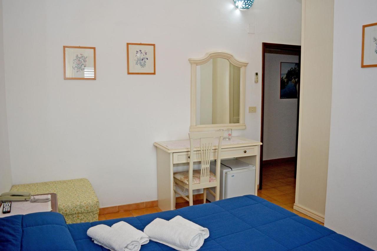 Scano Comfort Inn Santa Teresa Gallura Dış mekan fotoğraf