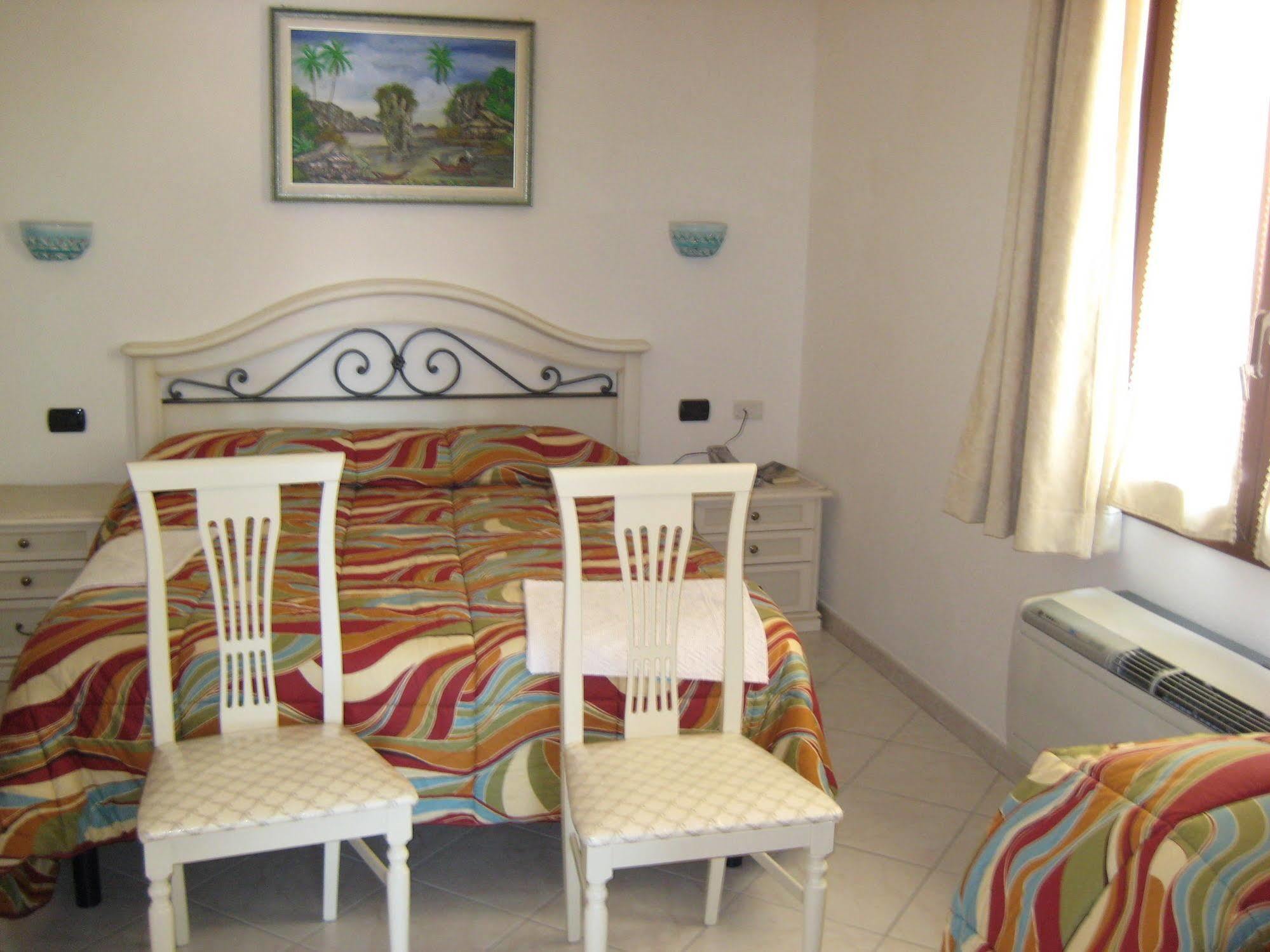 Scano Comfort Inn Santa Teresa Gallura Dış mekan fotoğraf