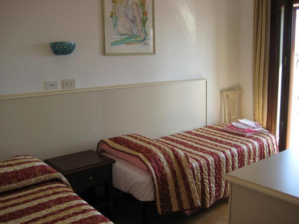 Scano Comfort Inn Santa Teresa Gallura Dış mekan fotoğraf